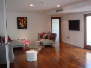 Advantages of spotlights and downlights in your home
